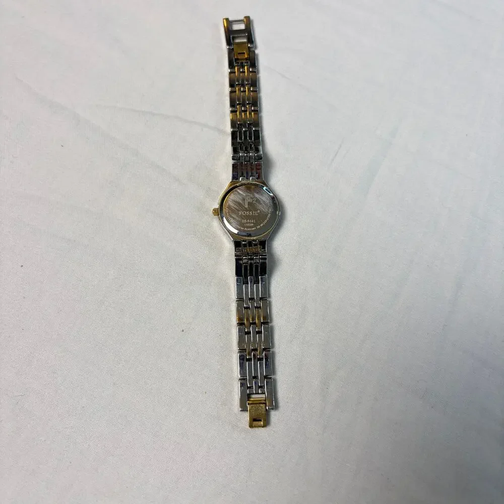 Fossil F2 womens silver, gold watch ES-9441, 2 toned. Needs battery